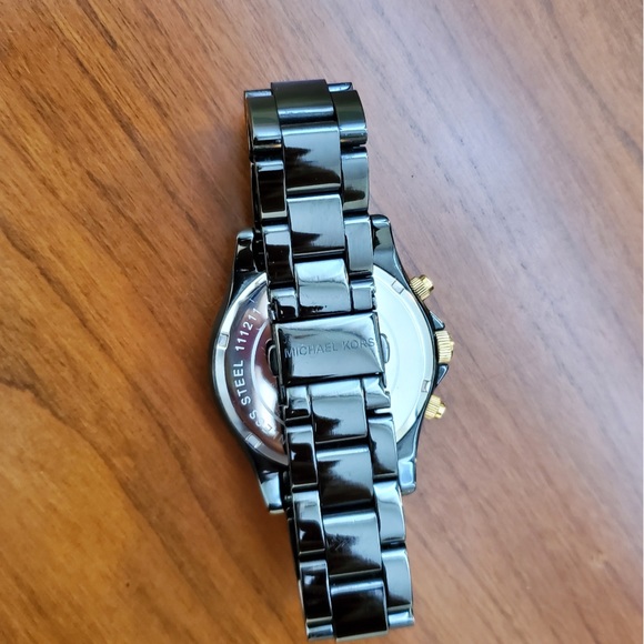 MK-5747 MICHALE KORS women’s black steel watch band with baguette cut crystals - Picture 2 of 4